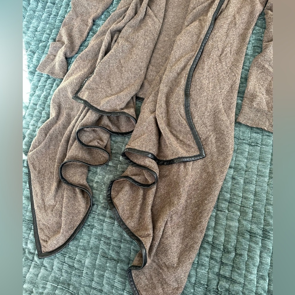 Wool/Cashmere Shawl, Open Front, by Grace - Picture 5 of 7